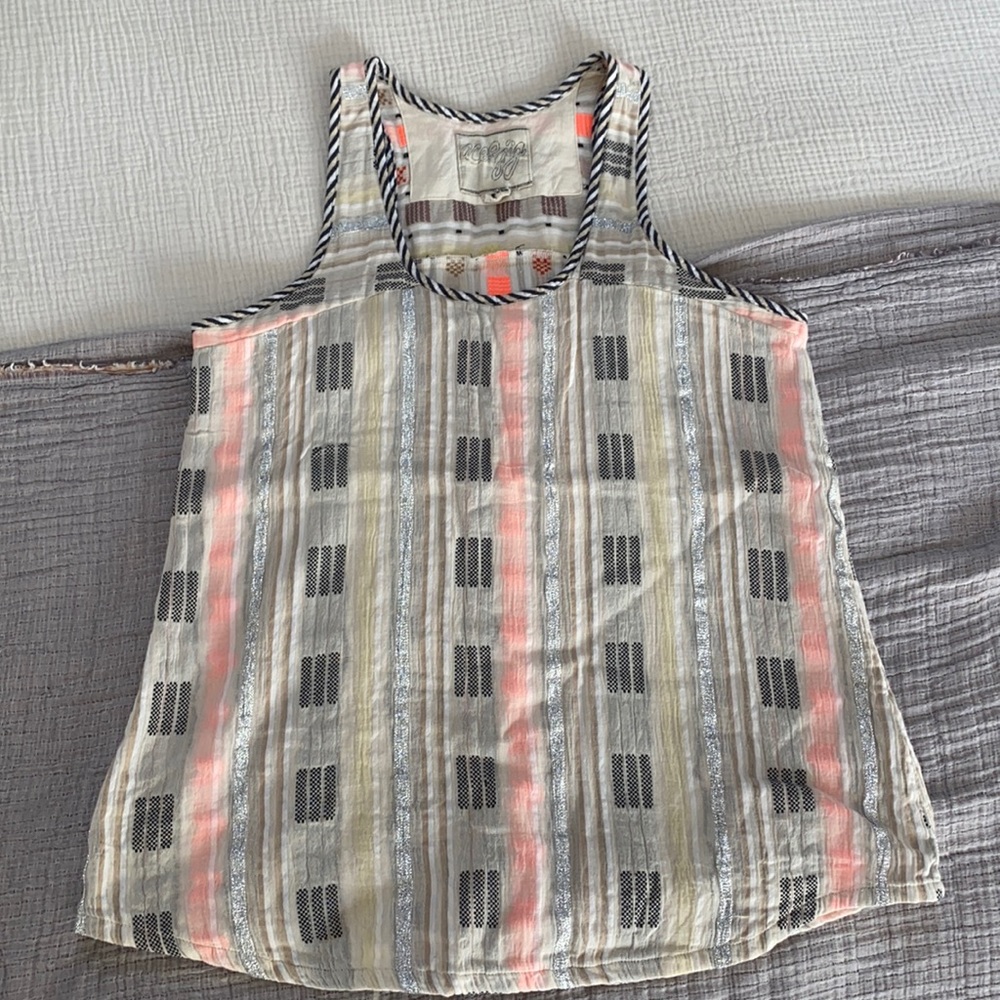 Ace & Jig Tank